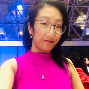 Meet your Posher, Mae